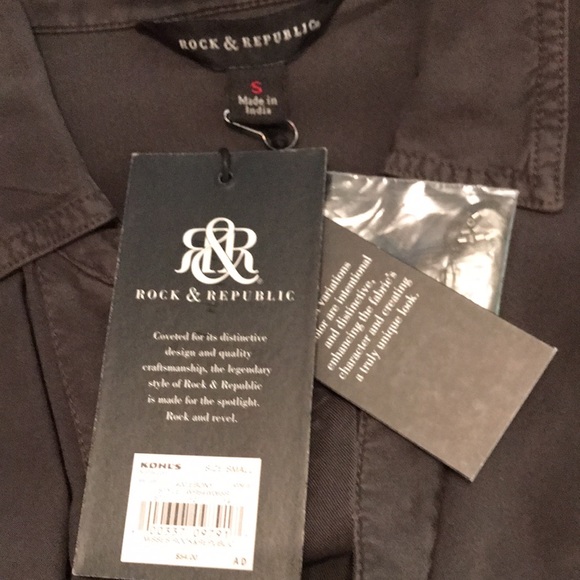 R & R Shirt - Picture 7 of 8